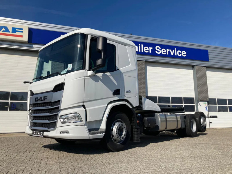 DAF XD 450 FAN CHASSIS SLEEPER CAB PTO STEERING LIFTAXLE 480WB - NEW - شاحنة هيكل كابينة: صورة 5 DAF XD 450 FAN CHASSIS SLEEPER CAB PTO STEERING LIFTAXLE 480WB - NEW - شاحنة هيكل كابينة: صورة 5