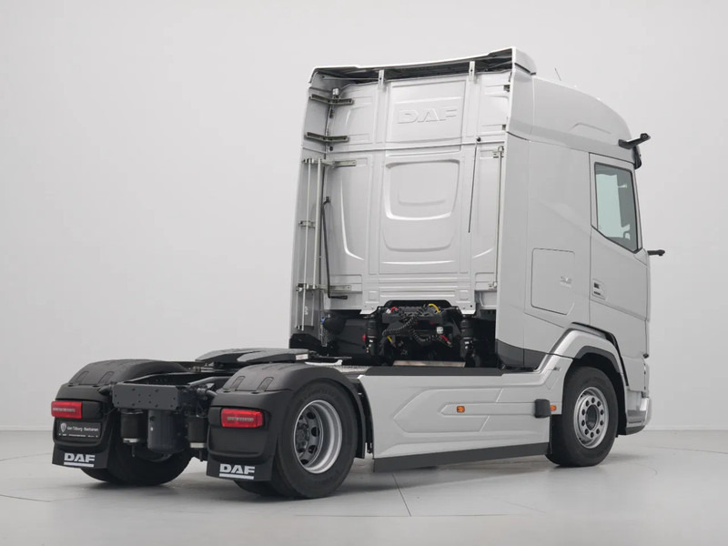 DAF XG 480 FT DVS LEATHER PTO-PREP B3-ALARM SILVER METALLIC (J5320MESI) VECTO 2 - وحدة جر: صورة 5 DAF XG 480 FT DVS LEATHER PTO-PREP B3-ALARM SILVER METALLIC (J5320MESI) VECTO 2 - وحدة جر: صورة 5