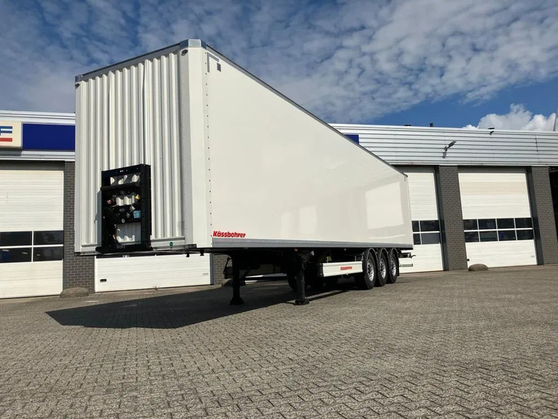 Kässbohrer SBT / 20 - 12 / 27 - Gesloten oplegger met 2x liftassen - نصف مقطورة صندوق مغلق: صورة 3 Kässbohrer SBT / 20 - 12 / 27 - Gesloten oplegger met 2x liftassen - نصف مقطورة صندوق مغلق: صورة 3