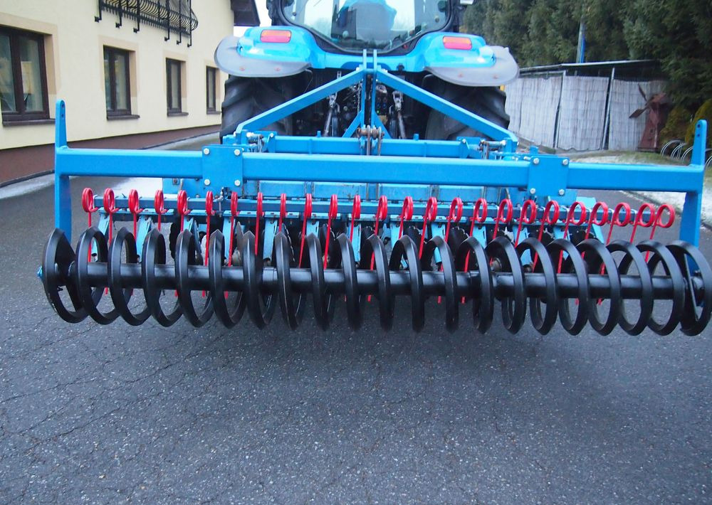 Brona talerzowa Rabe Werk RABE WERK Fielo biro 3000 2006 Brona talerzowa RABE - قرص مسلفة: صورة 2 Brona talerzowa Rabe Werk RABE WERK Fielo biro 3000 2006 Brona talerzowa RABE - قرص مسلفة: صورة 2