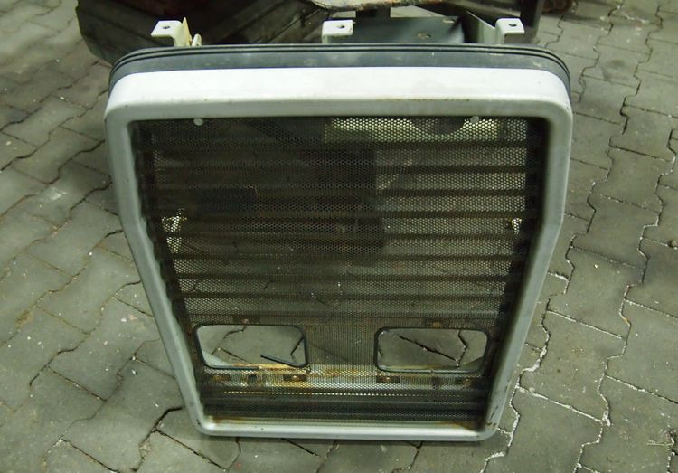 Części do Ciągnika Massey Ferguson MF 3000, 6000 Przedni grill maskę do Massey Ferguson serii 3000, 3100.
z lampami - شبكة أمامية - الآلات الزراعية: صورة 3 Części do Ciągnika Massey Ferguson MF 3000, 6000 Przedni grill maskę do Massey Ferguson serii 3000, 3100.
z lampami - شبكة أمامية - الآلات الزراعية: صورة 3