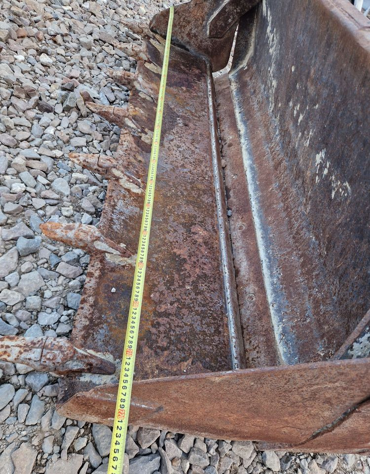 Koparka kołowa Mecalac MECALAC 4w1 lub 3w1 2012 Łyżka 4w1 Mecalac 10, 12 - بكت حفار - آلات البناء: صورة 2 Koparka kołowa Mecalac MECALAC 4w1 lub 3w1 2012 Łyżka 4w1 Mecalac 10, 12 - بكت حفار - آلات البناء: صورة 2