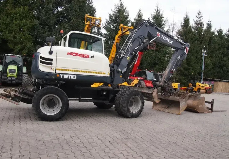 Koparka kołowa Terex TW110 2012 - حفارة دولاب: صورة 2 Koparka kołowa Terex TW110 2012 - حفارة دولاب: صورة 2