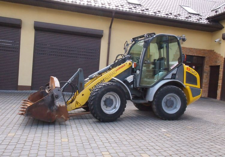 Ładowarka Wacker 346 2014 Ładowarka Kramer-Wacker 850 - اللودر بعجل: صورة 2 Ładowarka Wacker 346 2014 Ładowarka Kramer-Wacker 850 - اللودر بعجل: صورة 2