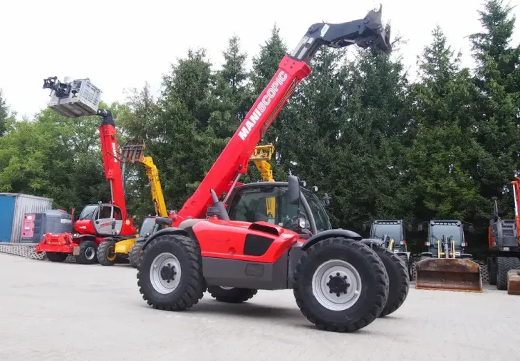 Ładowarka teleskopowa Manitou MLT735-120 LSU 2011 Silnik Perkins - رافعة تلسكوبية: صورة 2 Ładowarka teleskopowa Manitou MLT735-120 LSU 2011 Silnik Perkins - رافعة تلسكوبية: صورة 2