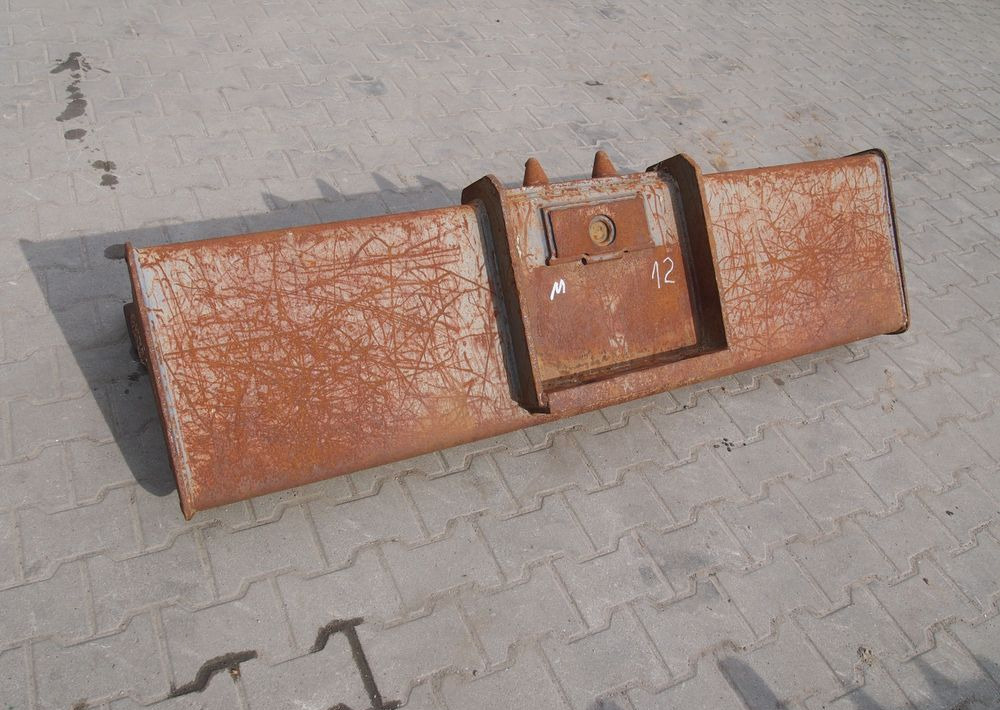 Łyżka skarpowa (skarpówka) Mecalac Mecalac 10, 12 Łyżka skarpowa (skarpówka) 1,8m - بكت حفار: صورة 3 Łyżka skarpowa (skarpówka) Mecalac Mecalac 10, 12 Łyżka skarpowa (skarpówka) 1,8m - بكت حفار: صورة 3