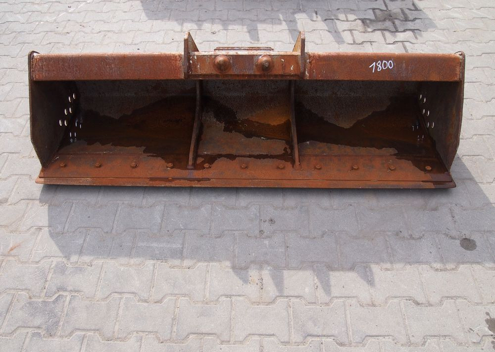 Łyżka skarpowa (skarpówka) Mecalac Mecalac 10, 12 Łyżka skarpowa (skarpówka) 1,8m - بكت حفار: صورة 2 Łyżka skarpowa (skarpówka) Mecalac Mecalac 10, 12 Łyżka skarpowa (skarpówka) 1,8m - بكت حفار: صورة 2