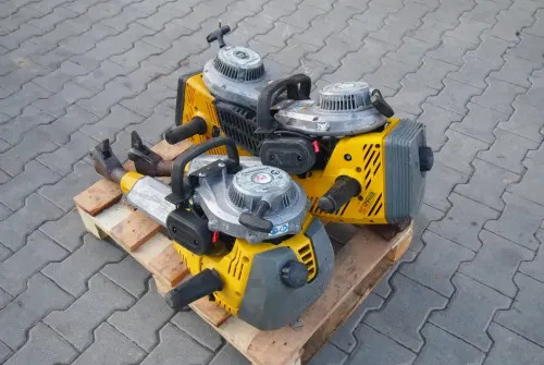 Młot wyburzeniowy Wacker BH23 2010 spalinowy - معدات البناء: صورة 5 Młot wyburzeniowy Wacker BH23 2010 spalinowy - معدات البناء: صورة 5