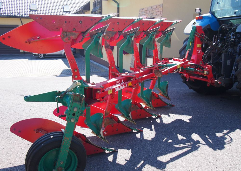 Pług obrotowy Kverneland LS80 2015 VARIO - محراث: صورة 2 Pług obrotowy Kverneland LS80 2015 VARIO - محراث: صورة 2