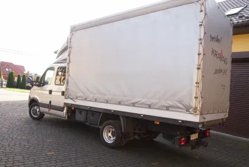 Samochód Iveco Daily 35c21 2012 DMC 3,5T DOKA dubel kabina - شاحنة ستارة جانبية, الشاحنات الصغيرة كابينة مزدوجة: صورة 3 Samochód Iveco Daily 35c21 2012 DMC 3,5T DOKA dubel kabina - شاحنة ستارة جانبية, الشاحنات الصغيرة كابينة مزدوجة: صورة 3
