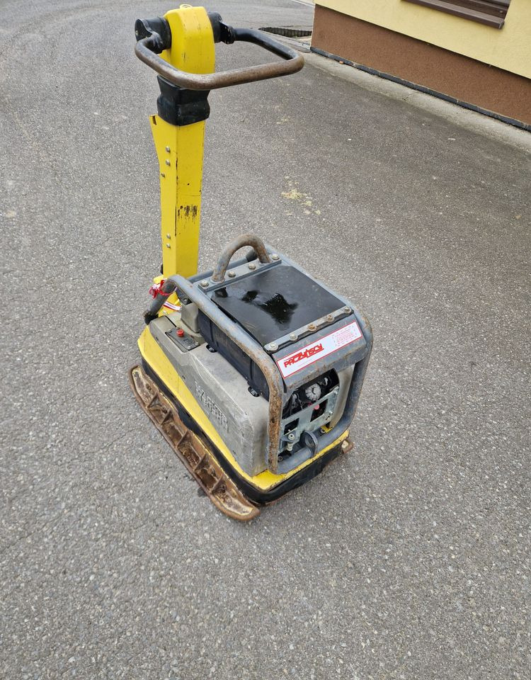 Ubijarka Wacker DPU 4545 2018 Ubijarka zagęszczarka płyta Wacker DPU 4545 - لوحة اهتزازية: صورة 2 Ubijarka Wacker DPU 4545 2018 Ubijarka zagęszczarka płyta Wacker DPU 4545 - لوحة اهتزازية: صورة 2