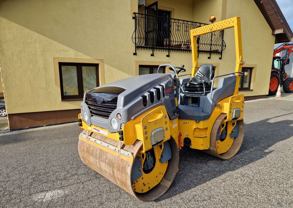 Walec Hamm HD14VV 2014 Walec HAMM HD 14VV silnik KUBOTA - مدحلة: صورة 1 Walec Hamm HD14VV 2014 Walec HAMM HD 14VV silnik KUBOTA - مدحلة: صورة 1