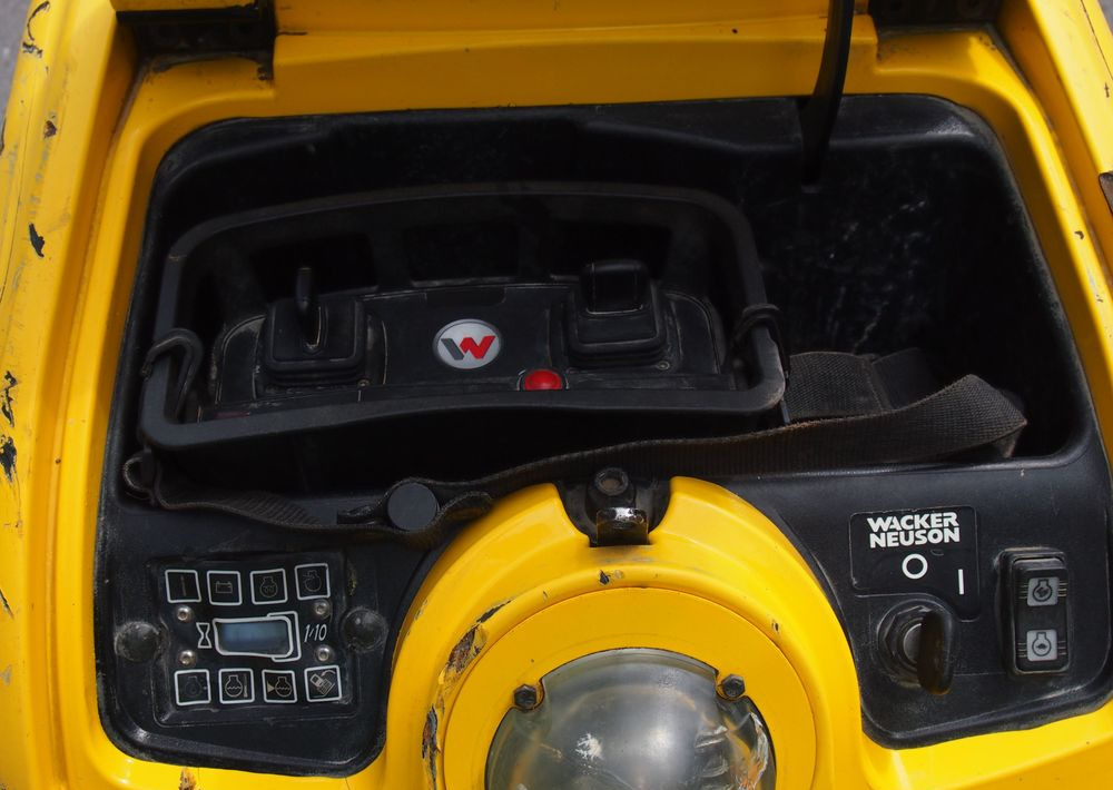 مدحلة Walec Wacker RT-SC3 2015 Walec kołek: صورة 12