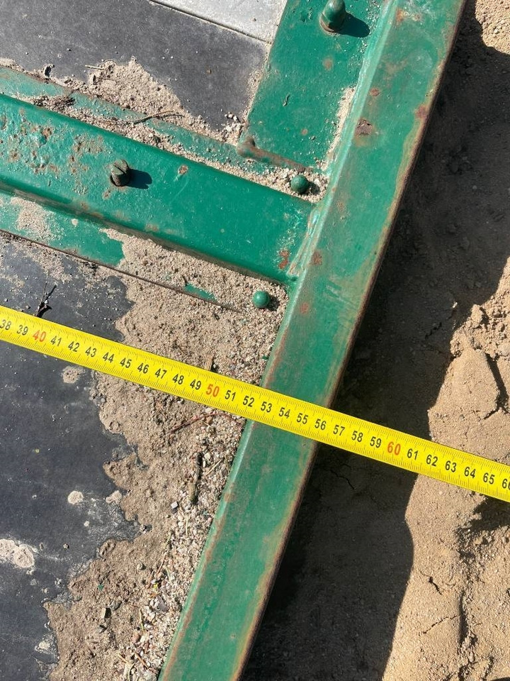 BURTY DO NACZEP I PRZYCZEP - هيكل السيارة الخارجية - عربة مقطورة: صورة 4 BURTY DO NACZEP I PRZYCZEP - هيكل السيارة الخارجية - عربة مقطورة: صورة 4