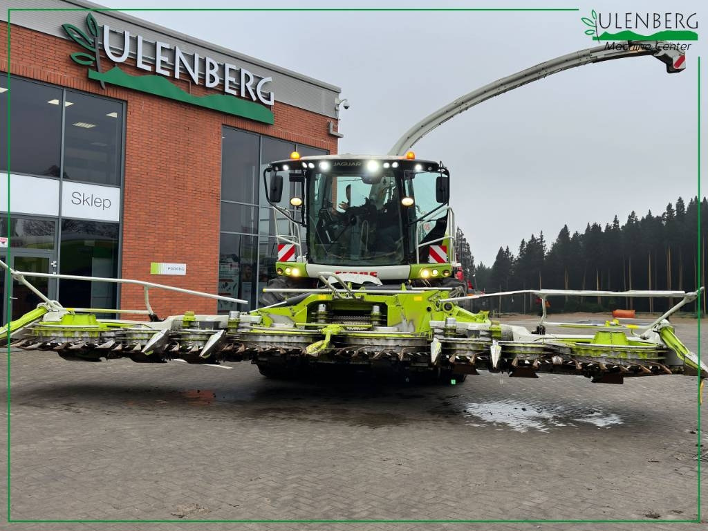 Claas Orbis 900 - مرفق الحصادة: صورة 1 Claas Orbis 900 - مرفق الحصادة: صورة 1