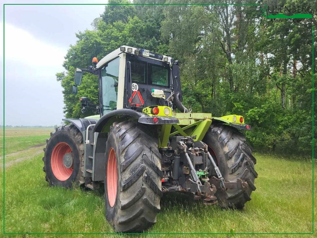 Claas Xerion 3300 Trac - جرار: صورة 4 Claas Xerion 3300 Trac - جرار: صورة 4