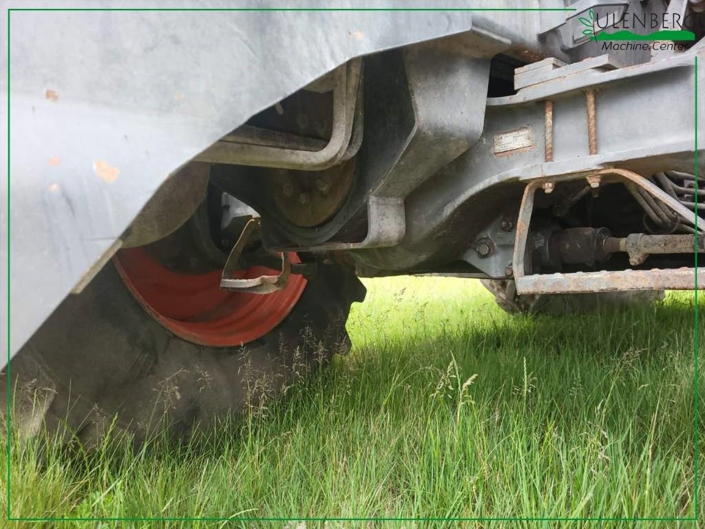 Claas Xerion 3300 Trac Claas Xerion 3300 Trac: صورة 8 Claas Xerion 3300 Trac Claas Xerion 3300 Trac: صورة 8