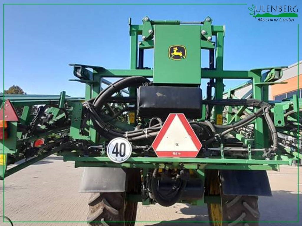John Deere M 740 - بخاخ مقطورة: صورة 2 John Deere M 740 - بخاخ مقطورة: صورة 2