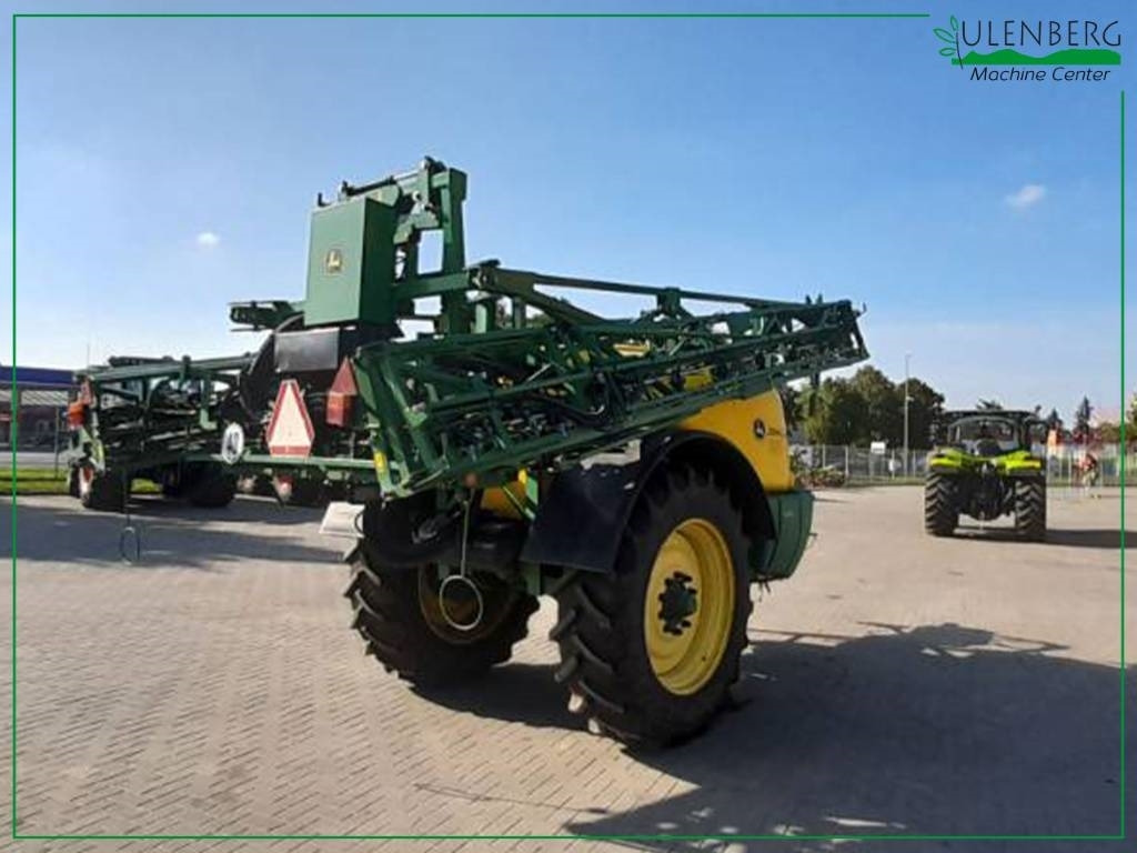 John Deere M 740 - بخاخ مقطورة: صورة 3 John Deere M 740 - بخاخ مقطورة: صورة 3