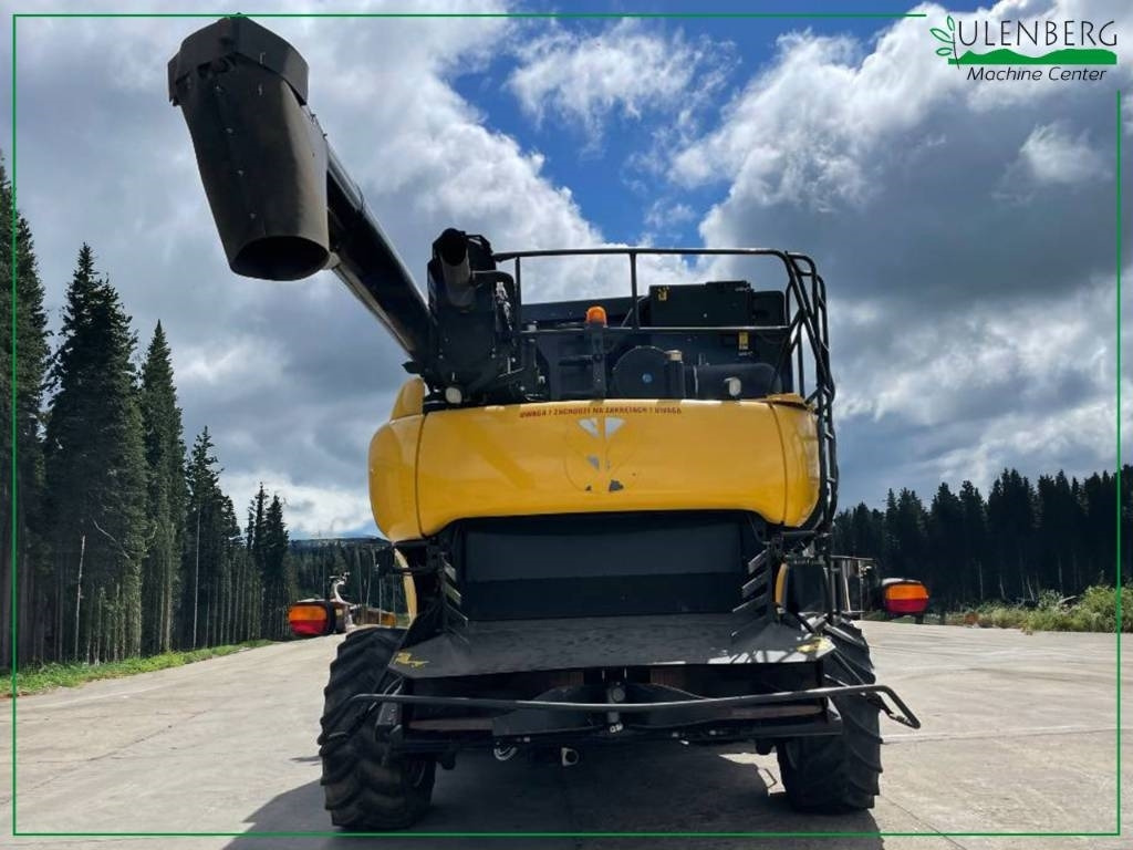 New Holland CR9090 - حصادة موحَّدة: صورة 4 New Holland CR9090 - حصادة موحَّدة: صورة 4