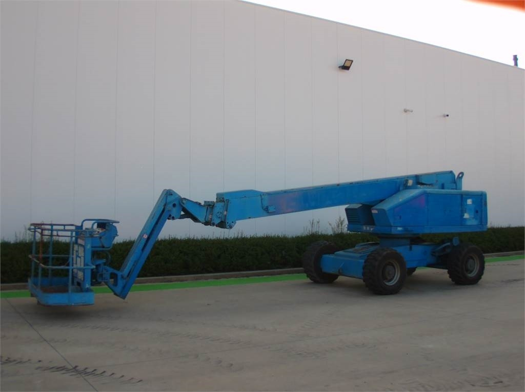 Aichi SP18AJ - رافعة سلة تلسكوبية: صورة 2 Aichi SP18AJ - رافعة سلة تلسكوبية: صورة 2