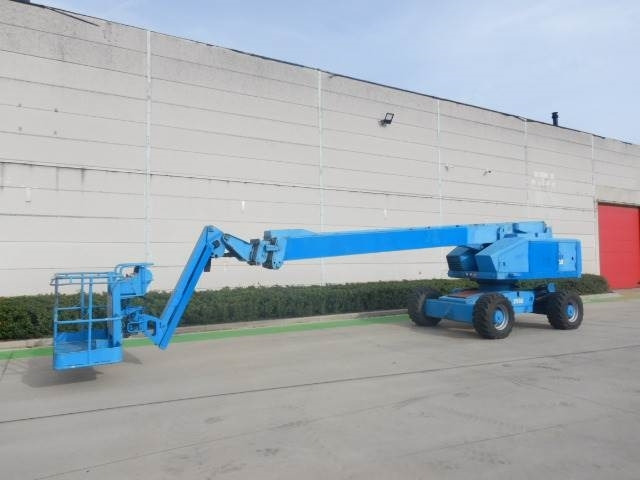 Aichi SP21AJ - رافعة سلة تلسكوبية: صورة 2 Aichi SP21AJ - رافعة سلة تلسكوبية: صورة 2