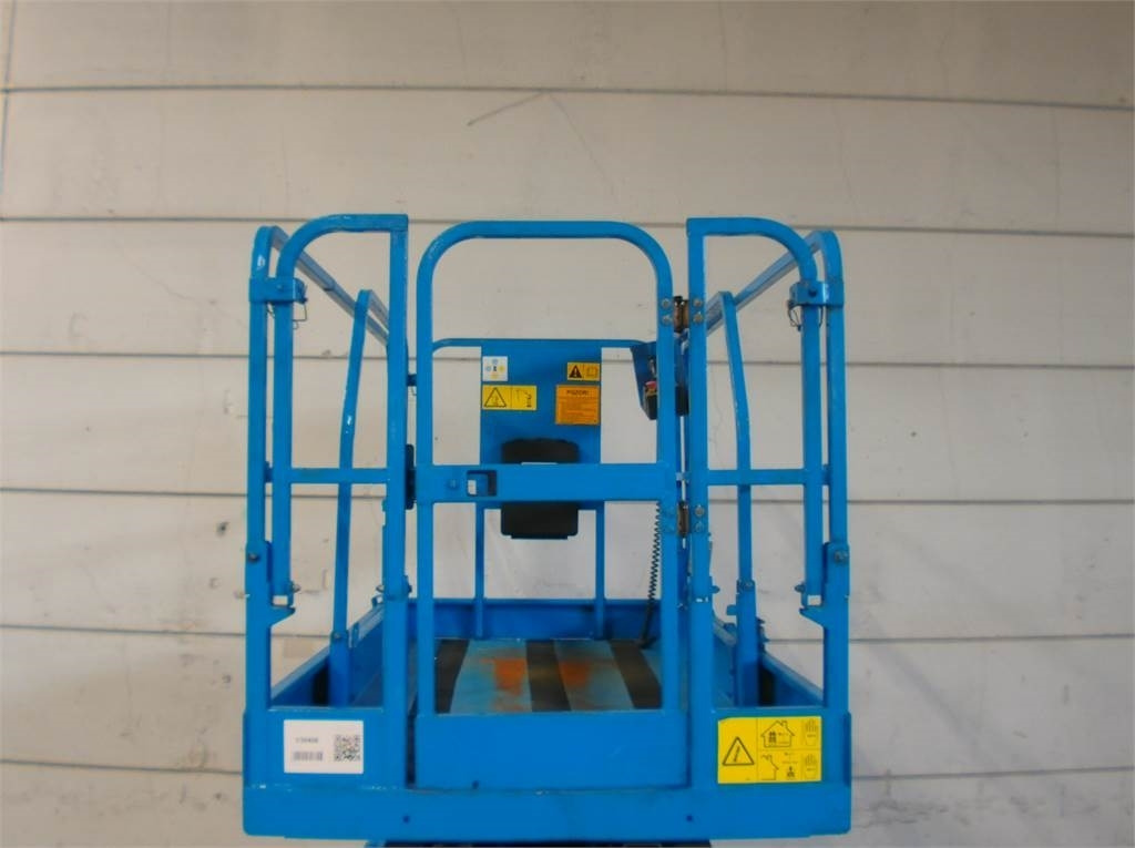 رافعة هيدروليكية مقصية Genie GS3246: صورة 9