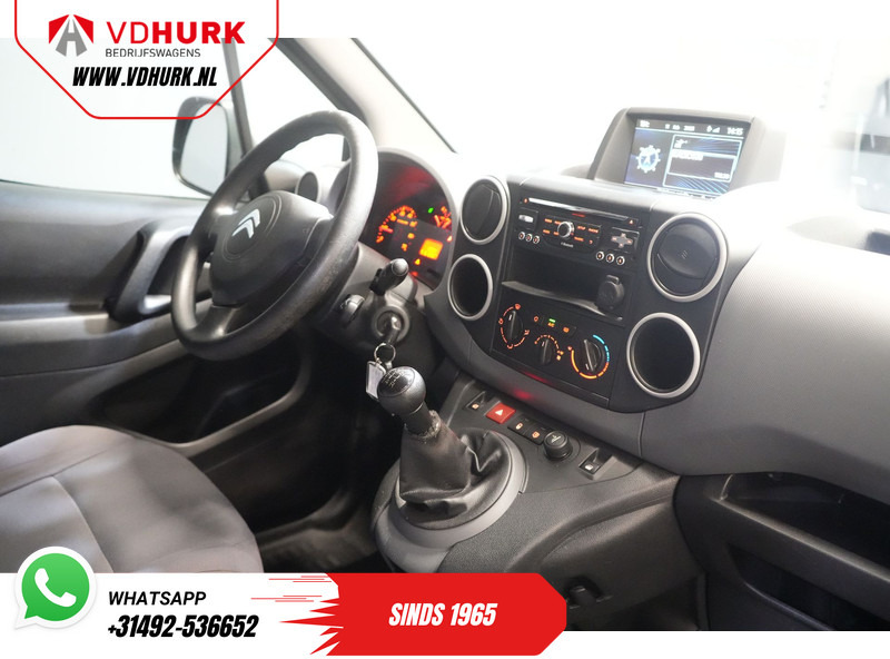 Citroën Berlingo 1.6 HDI 90 pk L2 EXPORT ONLY 3 Pers./ NL-auto/ Navi/ Airco/ Trekhaak - فان المدمجة: صورة 3 Citroën Berlingo 1.6 HDI 90 pk L2 EXPORT ONLY 3 Pers./ NL-auto/ Navi/ Airco/ Trekhaak - فان المدمجة: صورة 3
