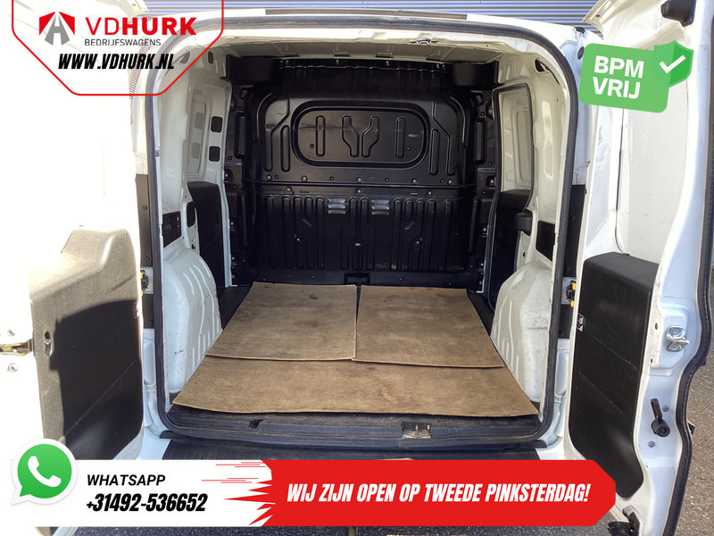 Fiat Dobló Cargo 1.6 MJ 105 pk EXPORT ONLY Airco/ PDC/ Trekhaak - فان المدمجة: صورة 5 Fiat Dobló Cargo 1.6 MJ 105 pk EXPORT ONLY Airco/ PDC/ Trekhaak - فان المدمجة: صورة 5