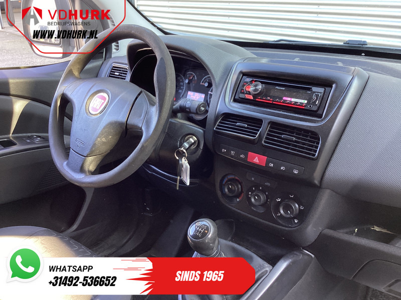 Fiat Dobló Cargo 1.6 MJ 105 pk EXPORT ONLY Airco/ PDC/ Trekhaak - فان المدمجة: صورة 3 Fiat Dobló Cargo 1.6 MJ 105 pk EXPORT ONLY Airco/ PDC/ Trekhaak - فان المدمجة: صورة 3