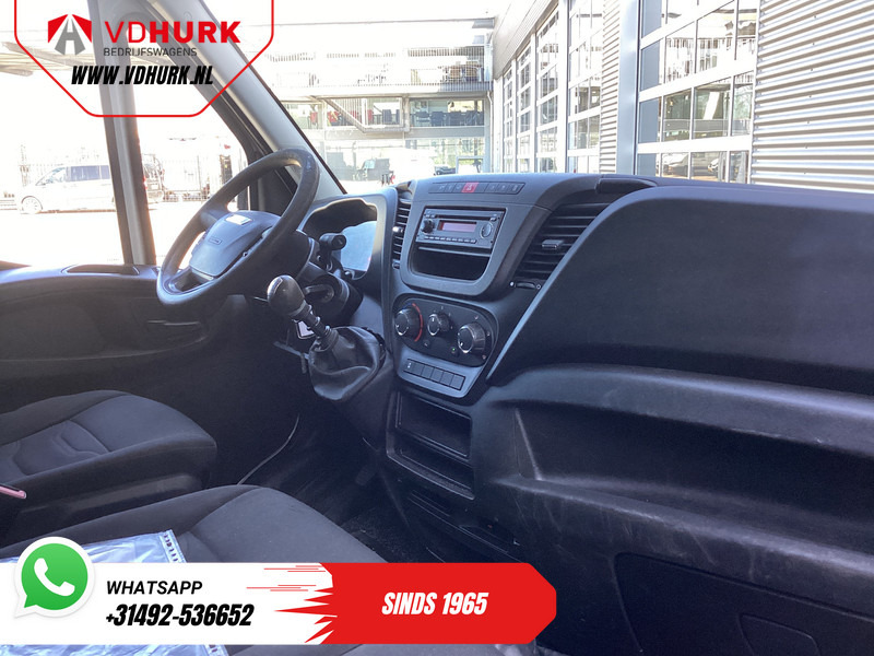 Iveco Daily 35C13V 2.3 L2H2 EXPORT ONLY Dubbel lucht/ 3.5t Trekverm./ Airco/ 3 Persoons/ Gev. Stoel/ Trekhaak - فان: صورة 3 Iveco Daily 35C13V 2.3 L2H2 EXPORT ONLY Dubbel lucht/ 3.5t Trekverm./ Airco/ 3 Persoons/ Gev. Stoel/ Trekhaak - فان: صورة 3