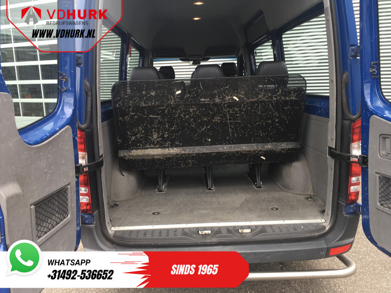 Mercedes-Benz Sprinter 213 2.2 CDI Aut. L2H2 €13.915,- Incl. BTW (BPM VRIJ) EXPORT Combi/ 9 Persoons/ Kombi/ 9P/ Airco/ PDC - حافلة صغيرة, ميكروباص: صورة 5 Mercedes-Benz Sprinter 213 2.2 CDI Aut. L2H2 €13.915,- Incl. BTW (BPM VRIJ) EXPORT Combi/ 9 Persoons/ Kombi/ 9P/ Airco/ PDC - حافلة صغيرة, ميكروباص: صورة 5