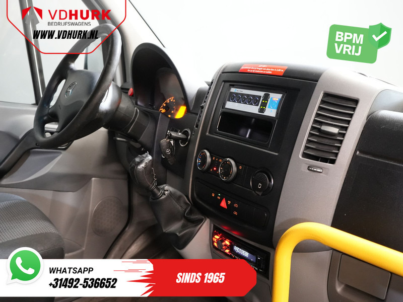 Mercedes-Benz Sprinter 313 2.2 CDI L2H2 €10.164 Incl. BTW BPM VRIJ! EXPORT Combi/ 9 Persoons/ Kombi/ 9P/ Airco/ Rolstoellift - حافلة صغيرة, ميكروباص: صورة 3 Mercedes-Benz Sprinter 313 2.2 CDI L2H2 €10.164 Incl. BTW BPM VRIJ! EXPORT Combi/ 9 Persoons/ Kombi/ 9P/ Airco/ Rolstoellift - حافلة صغيرة, ميكروباص: صورة 3