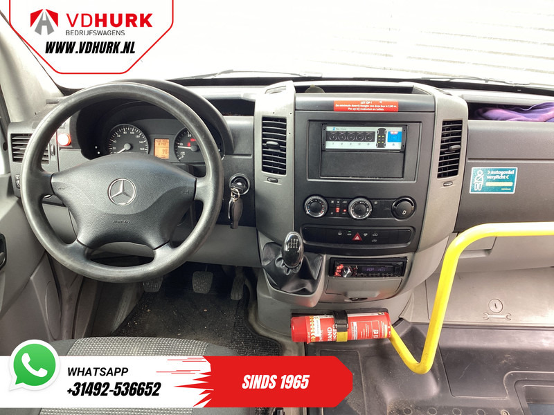 Mercedes-Benz Sprinter 313 2.2 CDI L2H2 €9.922 Incl. BTW BPM VRIJ! EXPORT ONLY Combi/ 9 Persoons/ Kombi/ 9P/ Airco/ Rolstoellift - حافلة صغيرة, ميكروباص: صورة 3 Mercedes-Benz Sprinter 313 2.2 CDI L2H2 €9.922 Incl. BTW BPM VRIJ! EXPORT ONLY Combi/ 9 Persoons/ Kombi/ 9P/ Airco/ Rolstoellift - حافلة صغيرة, ميكروباص: صورة 3