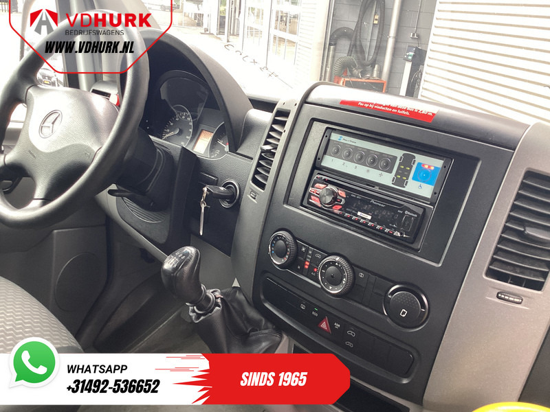 Mercedes-Benz Sprinter 313 2.2 CDI L2H2 €9.922 Incl. BTW BPM VRIJ! EXPORT ONLY Combi/ 9 Persoons/ Kombi/ 9P/ Airco/ Rolstoellift - حافلة صغيرة, ميكروباص: صورة 3 Mercedes-Benz Sprinter 313 2.2 CDI L2H2 €9.922 Incl. BTW BPM VRIJ! EXPORT ONLY Combi/ 9 Persoons/ Kombi/ 9P/ Airco/ Rolstoellift - حافلة صغيرة, ميكروباص: صورة 3