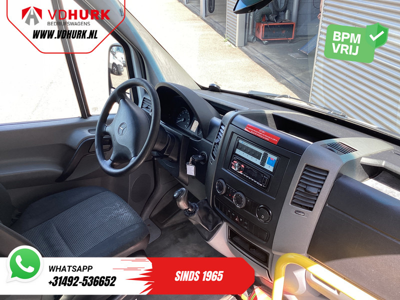 Mercedes-Benz Sprinter 313 2.2 CDI L2H2 €9922 Incl. BTW BPM VRIJ! EXPORT ONLY Combi/ 9 Persoons/ Kombi/ 9P/ Airco/ Rolstoellift - حافلة صغيرة, ميكروباص: صورة 3 Mercedes-Benz Sprinter 313 2.2 CDI L2H2 €9922 Incl. BTW BPM VRIJ! EXPORT ONLY Combi/ 9 Persoons/ Kombi/ 9P/ Airco/ Rolstoellift - حافلة صغيرة, ميكروباص: صورة 3