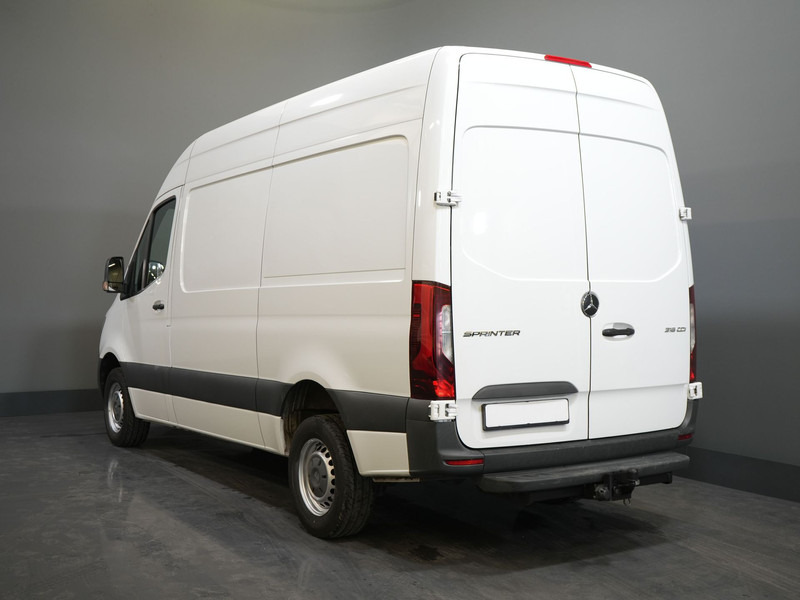Mercedes-Benz Sprinter 316 2.2 CDI Aut. L2H2 EXPORT ONLY RWD LED/ Gev.Stoel/ Cruise/ Trekhaak - فان: صورة 2 Mercedes-Benz Sprinter 316 2.2 CDI Aut. L2H2 EXPORT ONLY RWD LED/ Gev.Stoel/ Cruise/ Trekhaak - فان: صورة 2