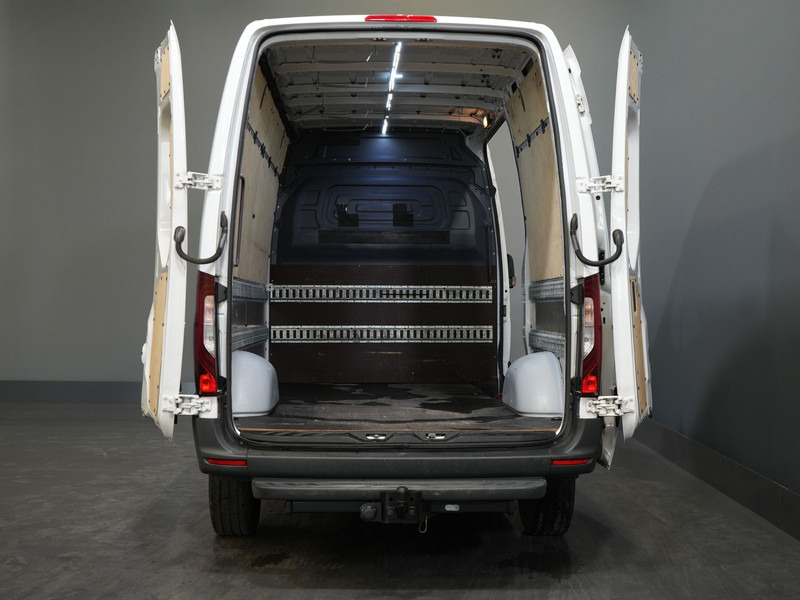 Mercedes-Benz Sprinter 316 2.2 CDI Aut. L2H2 EXPORT ONLY RWD LED/ Gev.Stoel/ Cruise/ Trekhaak - فان: صورة 5 Mercedes-Benz Sprinter 316 2.2 CDI Aut. L2H2 EXPORT ONLY RWD LED/ Gev.Stoel/ Cruise/ Trekhaak - فان: صورة 5