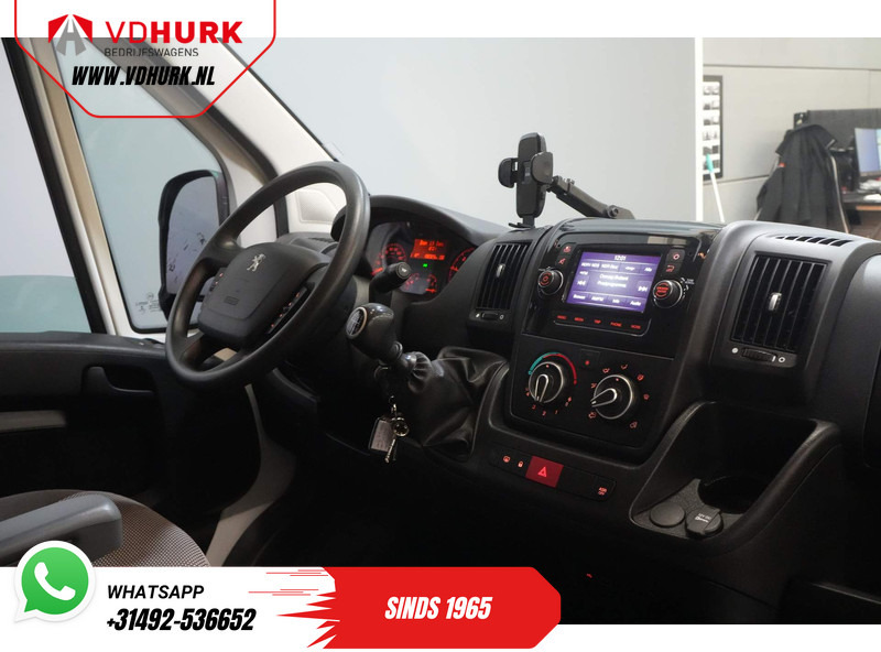 Peugeot Boxer 2.2 HDi 140 pk L2H2 270Gr. Deuren/ 2.5t Trekverm./ Camera/ PDC/ Cruise/ Trekhaak/ Airco - فان المدمجة: صورة 3 Peugeot Boxer 2.2 HDi 140 pk L2H2 270Gr. Deuren/ 2.5t Trekverm./ Camera/ PDC/ Cruise/ Trekhaak/ Airco - فان المدمجة: صورة 3