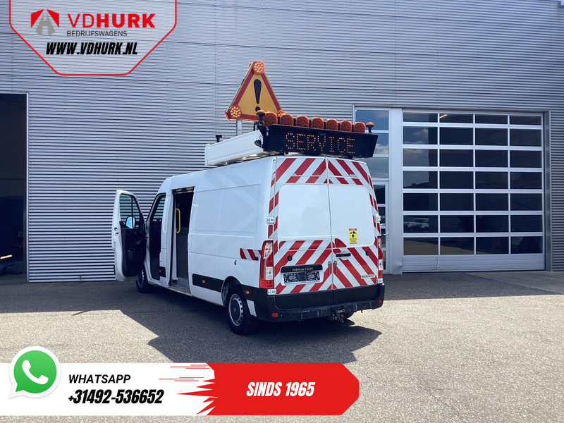 Renault Master 2.3 dCi 145 PK L3H2 EXPORT ONLY Chevron/ Safety/ Airco/ Cruise/ Camera /Service Vehicle/ Trekhaak - فان: صورة 2 Renault Master 2.3 dCi 145 PK L3H2 EXPORT ONLY Chevron/ Safety/ Airco/ Cruise/ Camera /Service Vehicle/ Trekhaak - فان: صورة 2