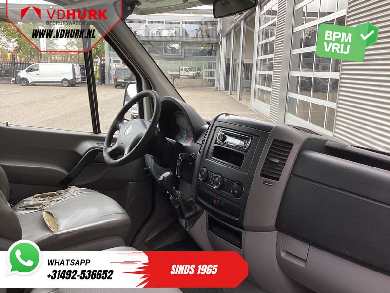 Volkswagen Crafter 2.5 TDI EXPORT Open laadbak 268x201x40/ 5 cil./ 7 Pers./ Trekhaak/ Airco/ Radio - شاحنة مفتوحة, الشاحنات الصغيرة كابينة مزدوجة: صورة 3 Volkswagen Crafter 2.5 TDI EXPORT Open laadbak 268x201x40/ 5 cil./ 7 Pers./ Trekhaak/ Airco/ Radio - شاحنة مفتوحة, الشاحنات الصغيرة كابينة مزدوجة: صورة 3