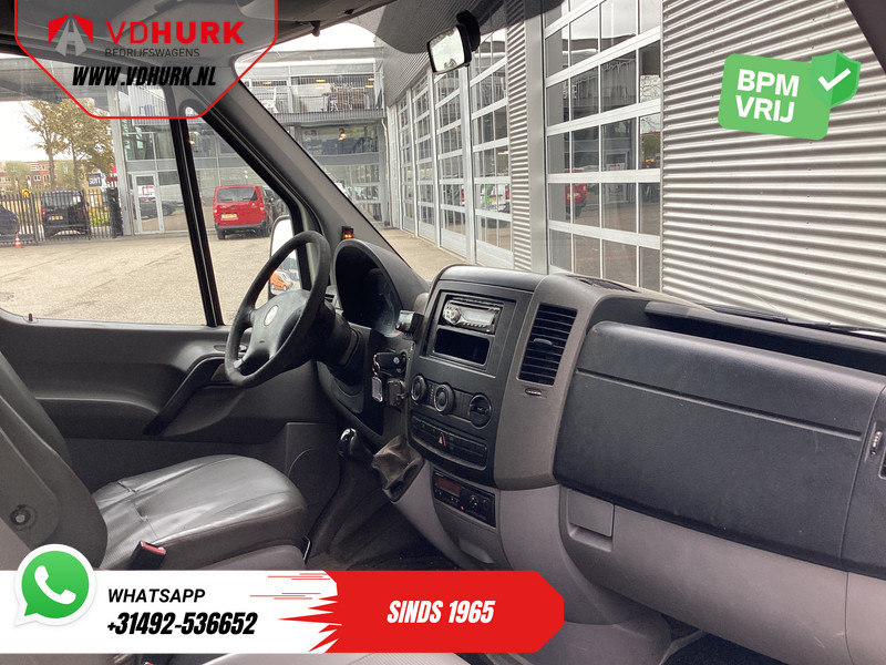 Volkswagen Crafter 50 2.5 TDI Aut. L2H2 DC Dubbel Cabine EXPORT 5 cil/ 3.5t Trekverm./ Airco/ 6 Pers./ 270Gr.Deuren/ Trekhaak - فان, الشاحنات الصغيرة كابينة مزدوجة: صورة 3 Volkswagen Crafter 50 2.5 TDI Aut. L2H2 DC Dubbel Cabine EXPORT 5 cil/ 3.5t Trekverm./ Airco/ 6 Pers./ 270Gr.Deuren/ Trekhaak - فان, الشاحنات الصغيرة كابينة مزدوجة: صورة 3