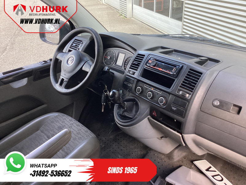 Volkswagen Transporter 2.0 TDI 100 pk EXPORT ONLY L2 Airco/ 2.2T Trekverm./ Inrichting/ Trekhaak - فان المدمجة: صورة 3 Volkswagen Transporter 2.0 TDI 100 pk EXPORT ONLY L2 Airco/ 2.2T Trekverm./ Inrichting/ Trekhaak - فان المدمجة: صورة 3