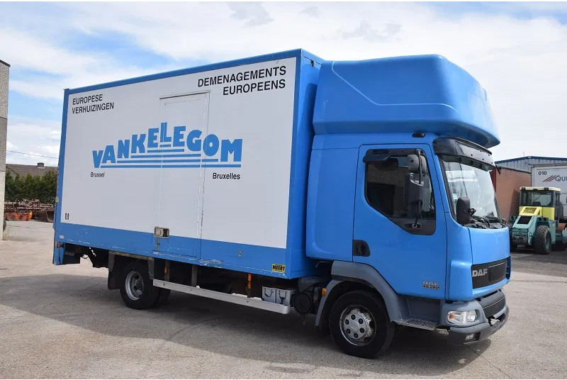 DAF LF 220 LF45 220 - شاحنة مقفلة: صورة 5 DAF LF 220 LF45 220 - شاحنة مقفلة: صورة 5