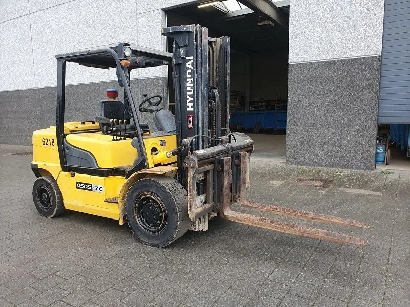 Hyundai 45DS.7E 7 ton 45DS.7E - رافعة شوكية: صورة 4 Hyundai 45DS.7E 7 ton 45DS.7E - رافعة شوكية: صورة 4