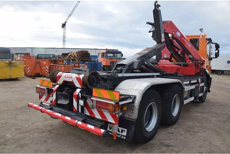 شاحنة ذات خطاف Iveco Trakker AD260T36: صورة 11