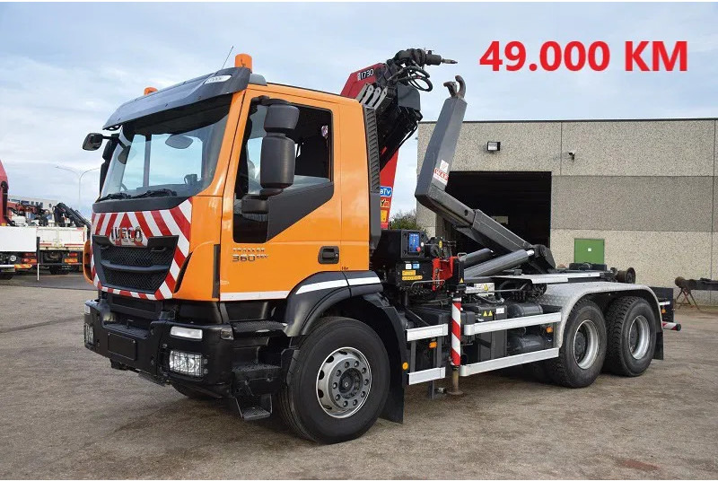 Iveco Trakker AD260T36 - شاحنة ذات خطاف: صورة 1 Iveco Trakker AD260T36 - شاحنة ذات خطاف: صورة 1