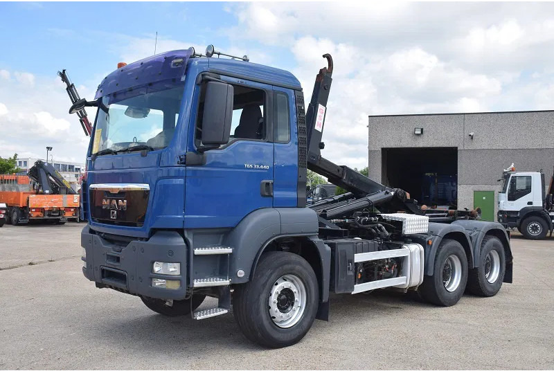 MAN TGS 33.440 - شاحنة ذات خطاف: صورة 1 MAN TGS 33.440 - شاحنة ذات خطاف: صورة 1