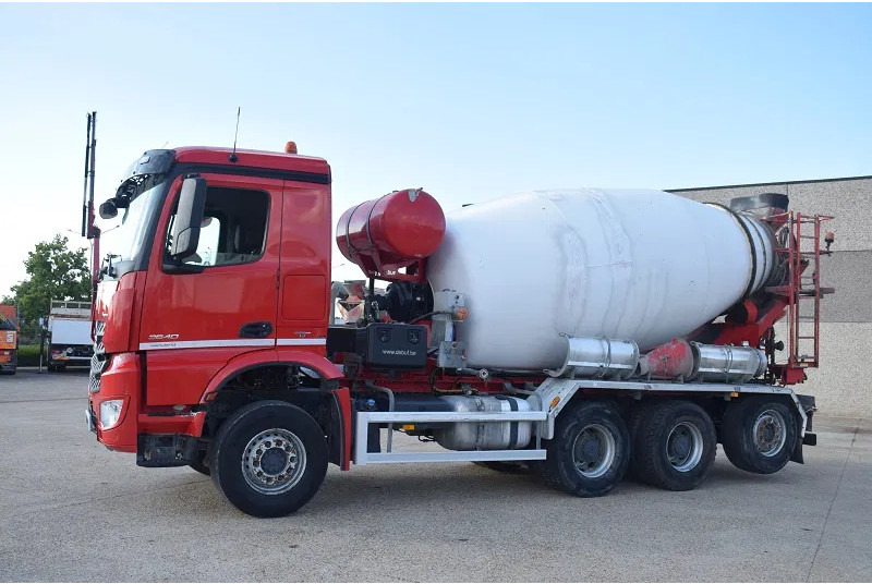 Mercedes-Benz Arocs 3640 DEBUF 9 CUB - شاحنة خلاطة خرسانة: صورة 2 Mercedes-Benz Arocs 3640 DEBUF 9 CUB - شاحنة خلاطة خرسانة: صورة 2