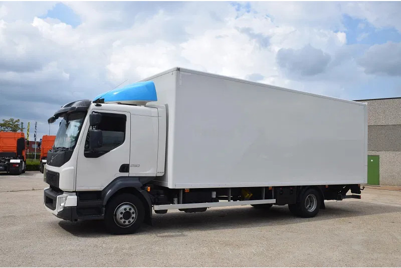 Volvo FL 250 - شاحنة مقفلة: صورة 3 Volvo FL 250 - شاحنة مقفلة: صورة 3